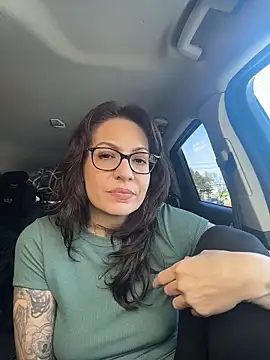 BeautifulMesss online show from March 2026 05:53:02 PM