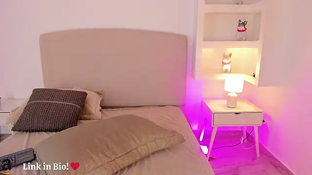 nathalynbarnes online show from January 2026 05:27:02 PM