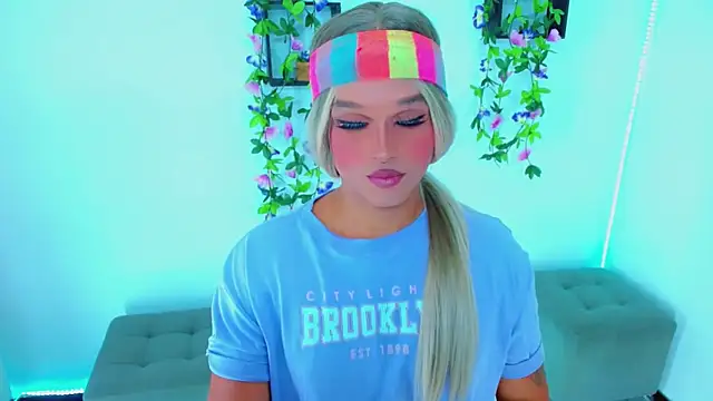 Snapshot of TaylorMon chatting on February 2026 12:50:01 AM TaylorMon online show from February 2026 12:50:01 AM