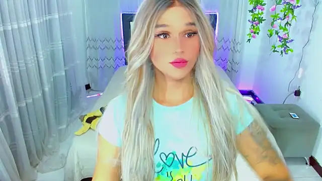 TaylorMon online show from May 2026 09:22:01 PM