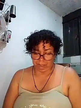 Snapshot of sorbetico_perverse chatting on June 2026 12:32:02 AM sorbetico perverse online show from June 2026 12:32:02 AM