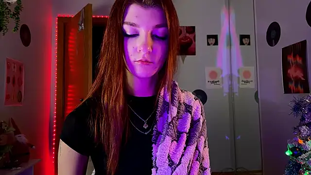 Snapshot of Bunny_ShyGirl chatting on December 2024 06:33:01 AM Bunny ShyGirl online show from December 2024 06:33:01 AM