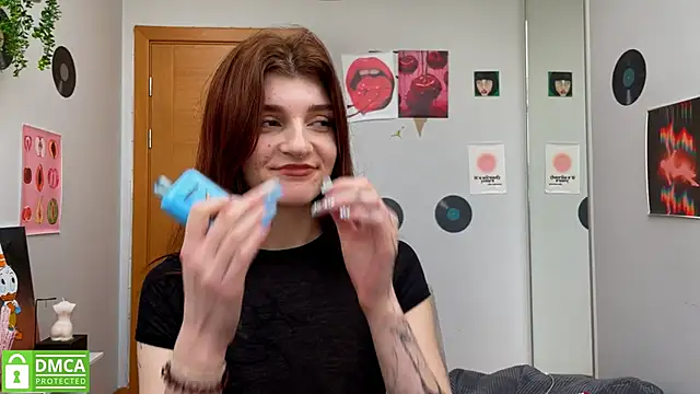 Snapshot of Bunny_ShyGirl chatting on February 2025 08:27:02 AM Bunny ShyGirl online show from February 2025 08:27:02 AM