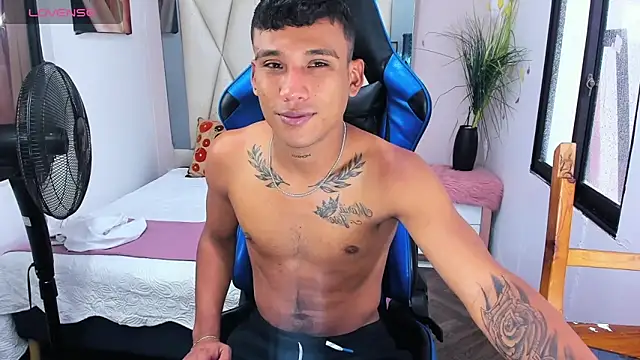 Snapshot of Backsex_boy chatting on February 2025 07:21:02 PM Backsex boy online show from February 2025 07:21:02 PM