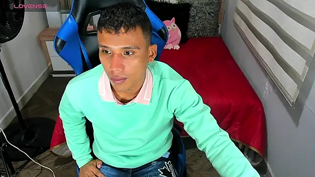 Backsex boy online show from October 2025 09:51:01 AM