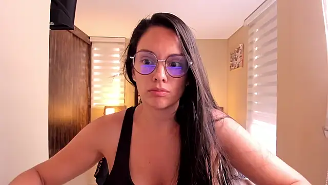 Snapshot of anabel_025 chatting on March 2025 08:10:02 PM anabel 025 online show from March 2025 08:10:02 PM