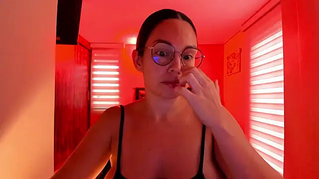 anabel 025 online show from February 2026 12:05:01 PM