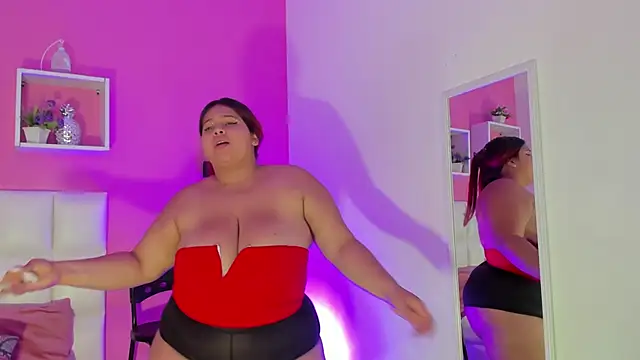 Alanna hot3 online show from June 2026 12:22:01 PM