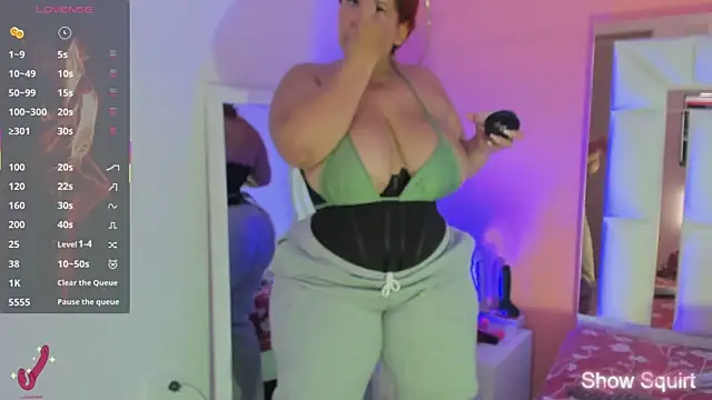 Alanna hot3 online show from February 2026 07:43:01 PM