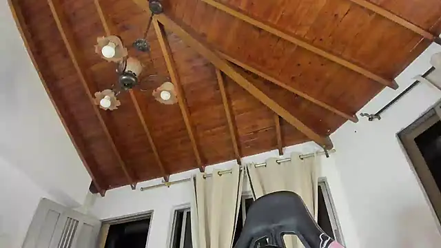 IsaFontanna online show from March 2026 03:32:01 AM