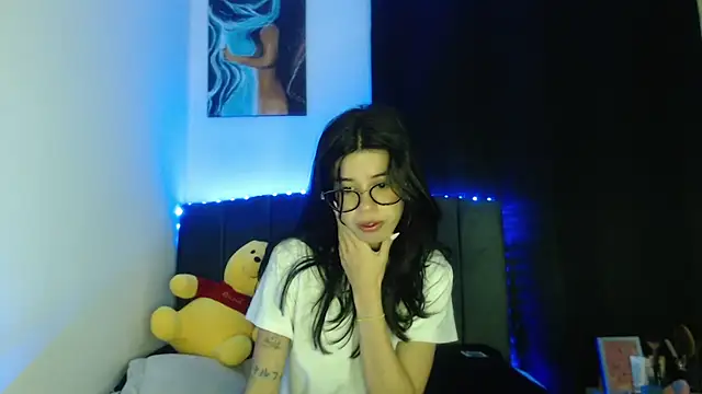 ily bea online show from March 2026 12:32:01 AM