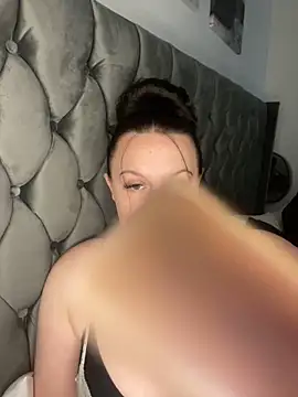 riri bstvx online show from October 2025 04:08:02 PM