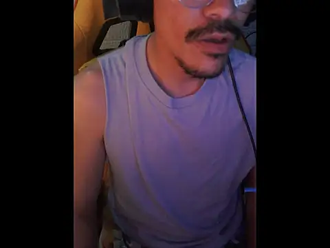 cloudyth1994 online show from February 2026 09:12:01 PM