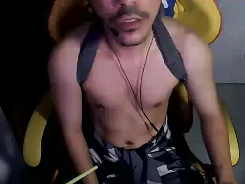 Snapshot of cloudyth1994 chatting on February 2025 08:32:02 PM cloudyth1994 online show from February 2025 08:32:02 PM