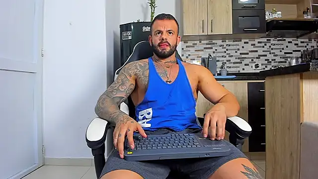 Johnnygrayson1 online show from November 2025 11:27:02 PM