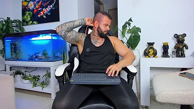 Johnnygrayson1 online show from September 2025 01:27:02 AM