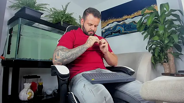 Snapshot of Johnnygrayson1 chatting on July 2026 12:11:01 AM Johnnygrayson1 online show from July 2026 12:11:01 AM
