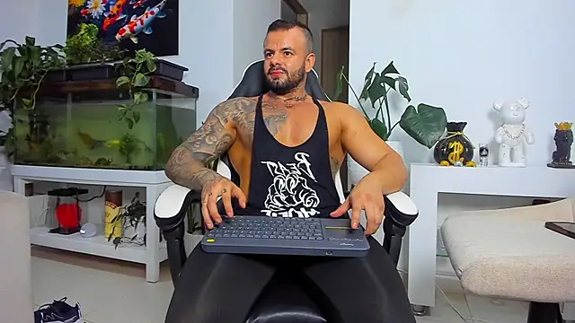 Johnnygrayson1 online show from November 2025 11:26:02 PM