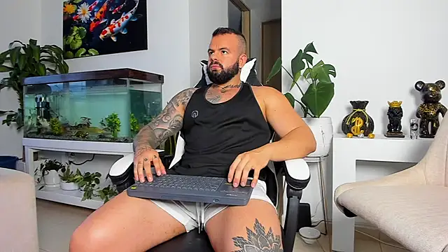 Johnnygrayson1 online show from September 2025 11:04:02 PM