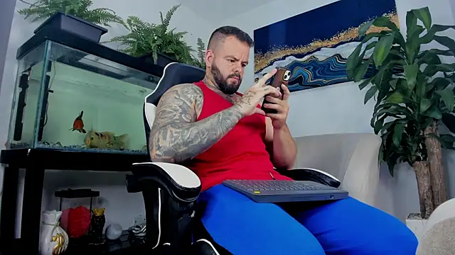 Snapshot of Johnnygrayson1 chatting on July 2026 11:18:01 PM Johnnygrayson1 online show from July 2026 11:18:01 PM