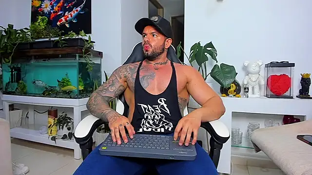 Johnnygrayson1 online show from November 2025 11:53:01 PM