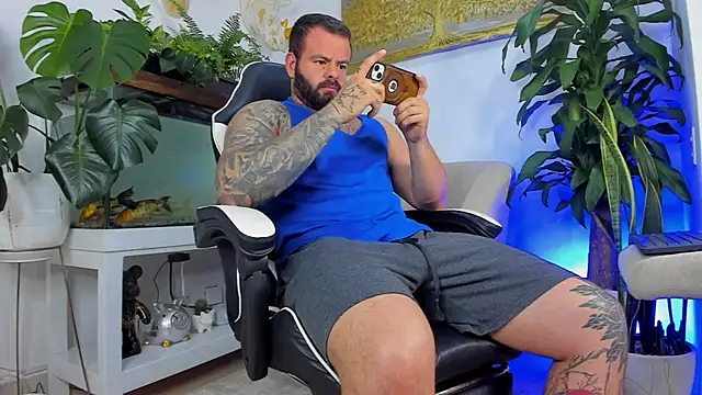 Johnnygrayson1 online show from April 2026 01:34:01 AM