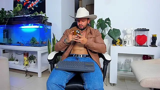 Johnnygrayson1 online show from November 2025 12:15:02 AM