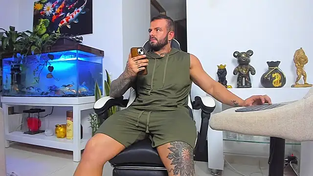 Johnnygrayson1 online show from December 2025 12:13:02 AM