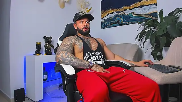 Johnnygrayson1 online show from January 2026 12:28:02 AM