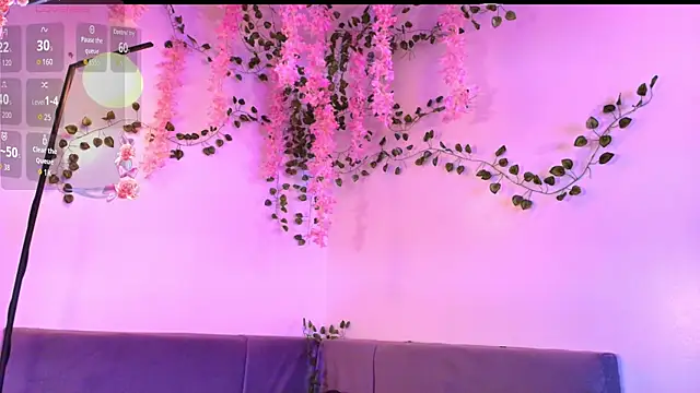 Yuri Stars online show from November 2025 11:49:02 PM