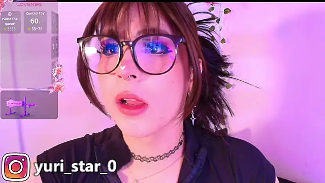 Yuri Stars online show from November 2025 01:20:02 AM