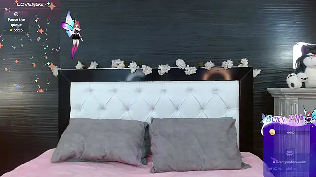 NayeCloud online show from February 2025 03:45:02 AM
