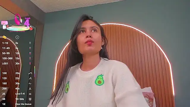 NayeCloud online show from January 2026 03:34:02 AM