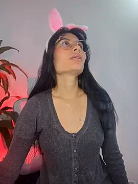 NayeCloud online show from March 2026 10:12:01 PM