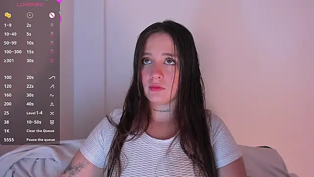 Sabrina Lennox online show from September 2025 12:28:02 PM