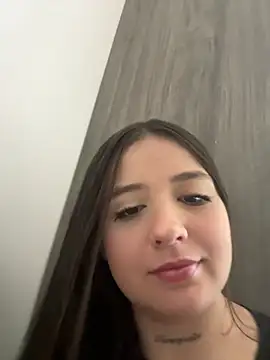 Sabrina Lennox online show from February 2026 02:51:02 AM