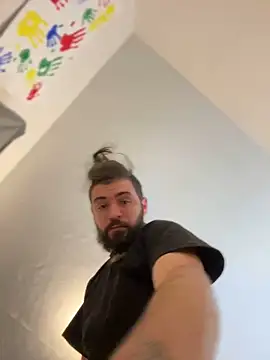 BROKEBOY707 online show from December 2024 05:49:02 AM