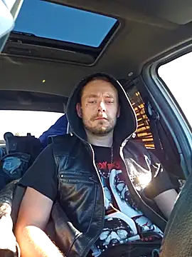 dadyyD95 online show from December 2024 02:42:01 PM