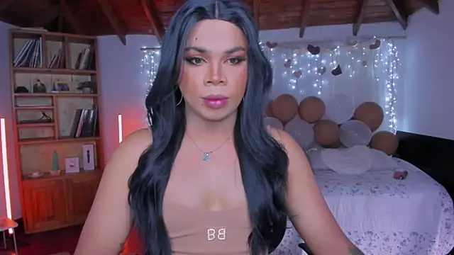 CuteRomi online show from February 2026 05:53:02 PM