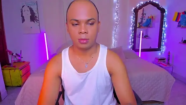 CuteRomi online show from October 2025 05:39:01 AM