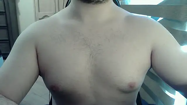 Snapshot of Himbo_fox chatting on May 2026 11:48:01 PM Himbo fox online show from May 2026 11:48:01 PM