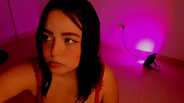 Snapshot of ValeryySoto_ chatting on December 2024 04:34:02 AM ValeryySoto online show from December 2024 04:34:02 AM