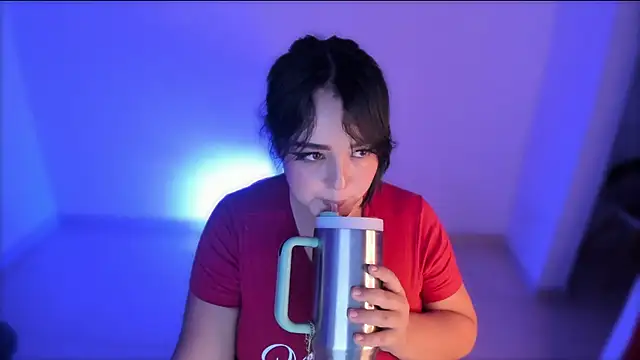 Snapshot of ValeryySoto_ chatting on January 2025 07:08:02 AM ValeryySoto online show from January 2025 07:08:02 AM