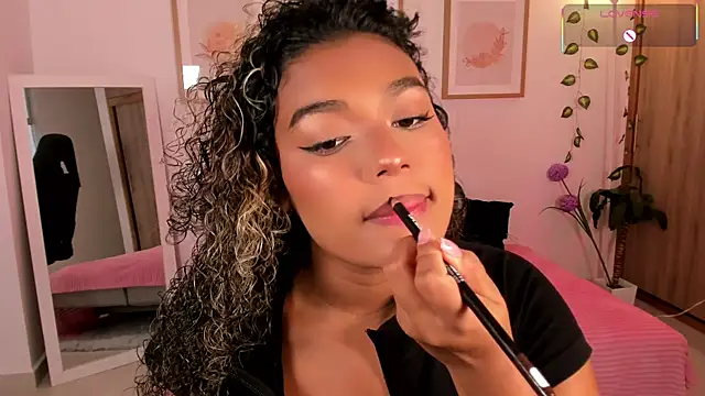 aleja montiel   online show from March 2026 01:23:02 PM