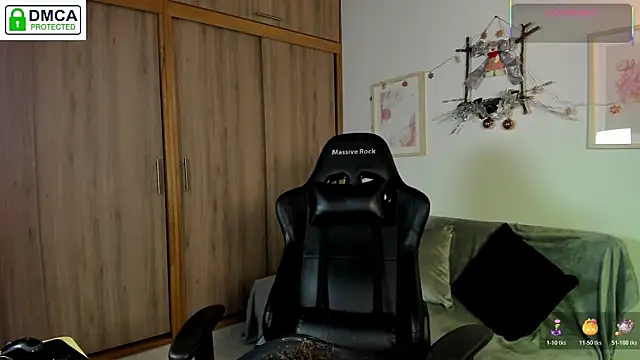 aleja montiel   online show from December 2025 12:59:02 PM