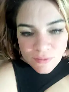 love and Lust online show from November 2025 04:40:02 AM