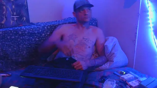 TheOneYouLove69 online show from October 2025 03:25:02 AM