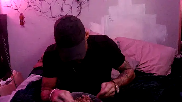 TheOneYouLove69 online show from March 2026 02:33:02 AM