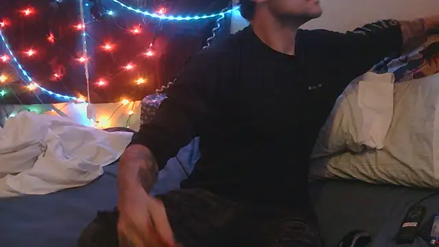 TheOneYouLove69 online show from October 2025 04:47:01 AM