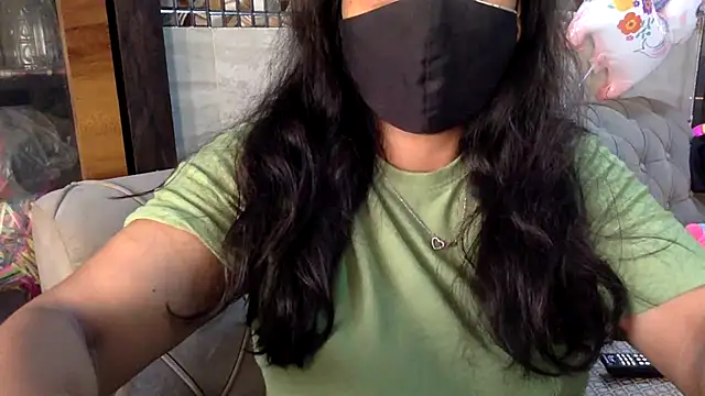 HaaniKaur online show from May 2026 08:28:02 AM
